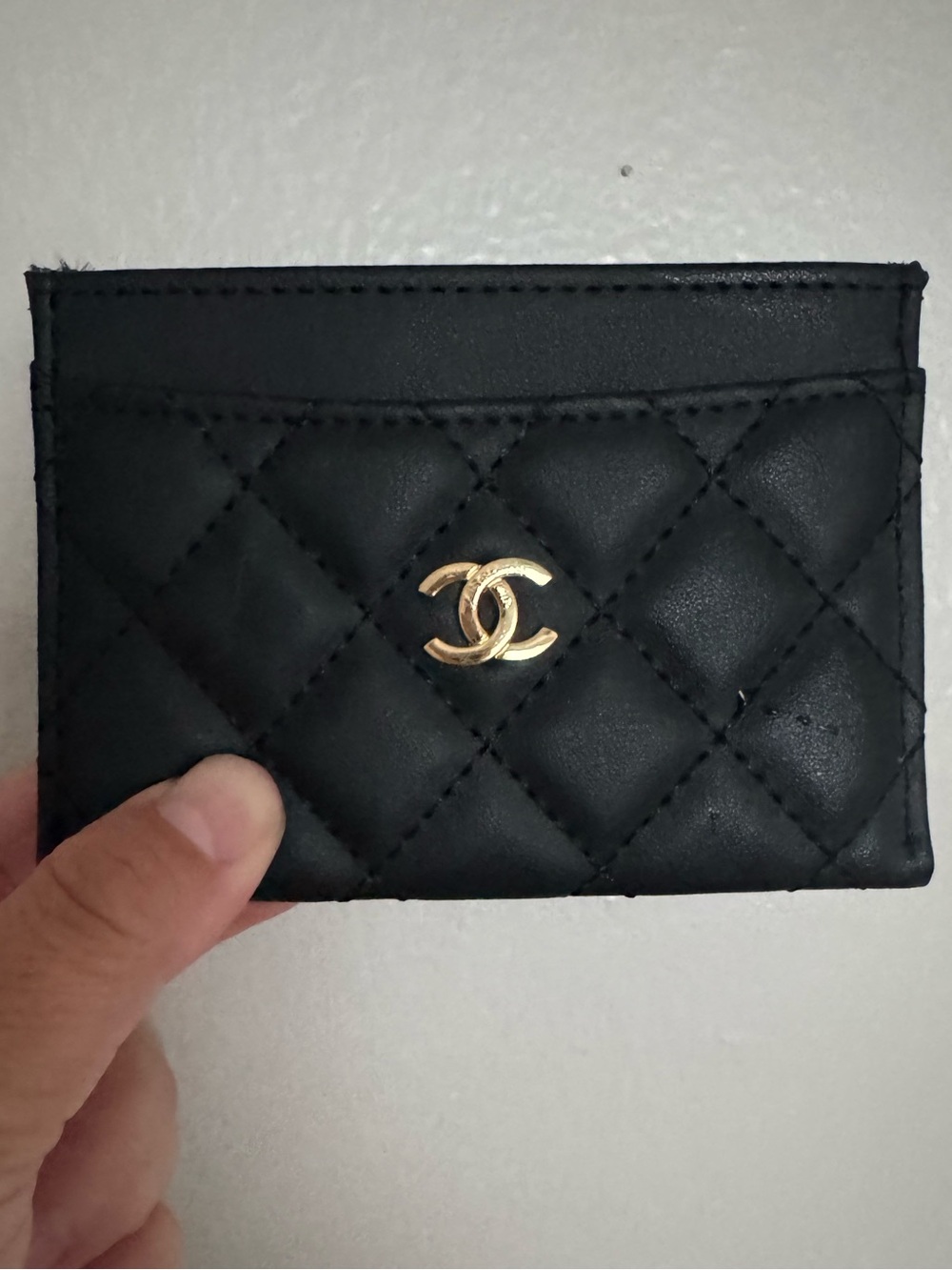 Quilted Card Holder in Black with Gold CC Logo